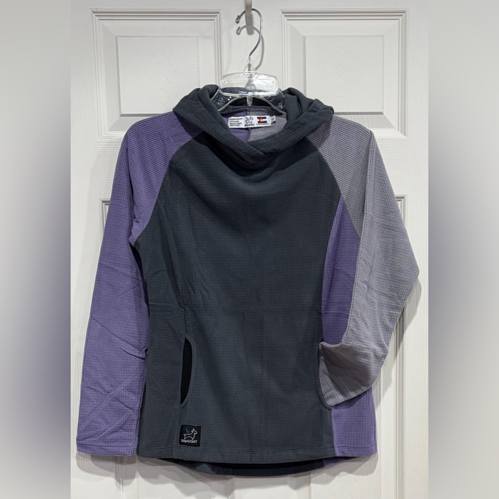 Skygoat Women's Small Microgrid Fleece CAMP Hoodie No Thumbholes Purple Grey NWT